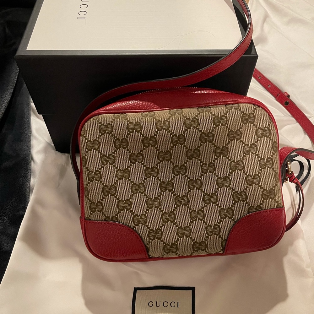 Gucci crossbody bag